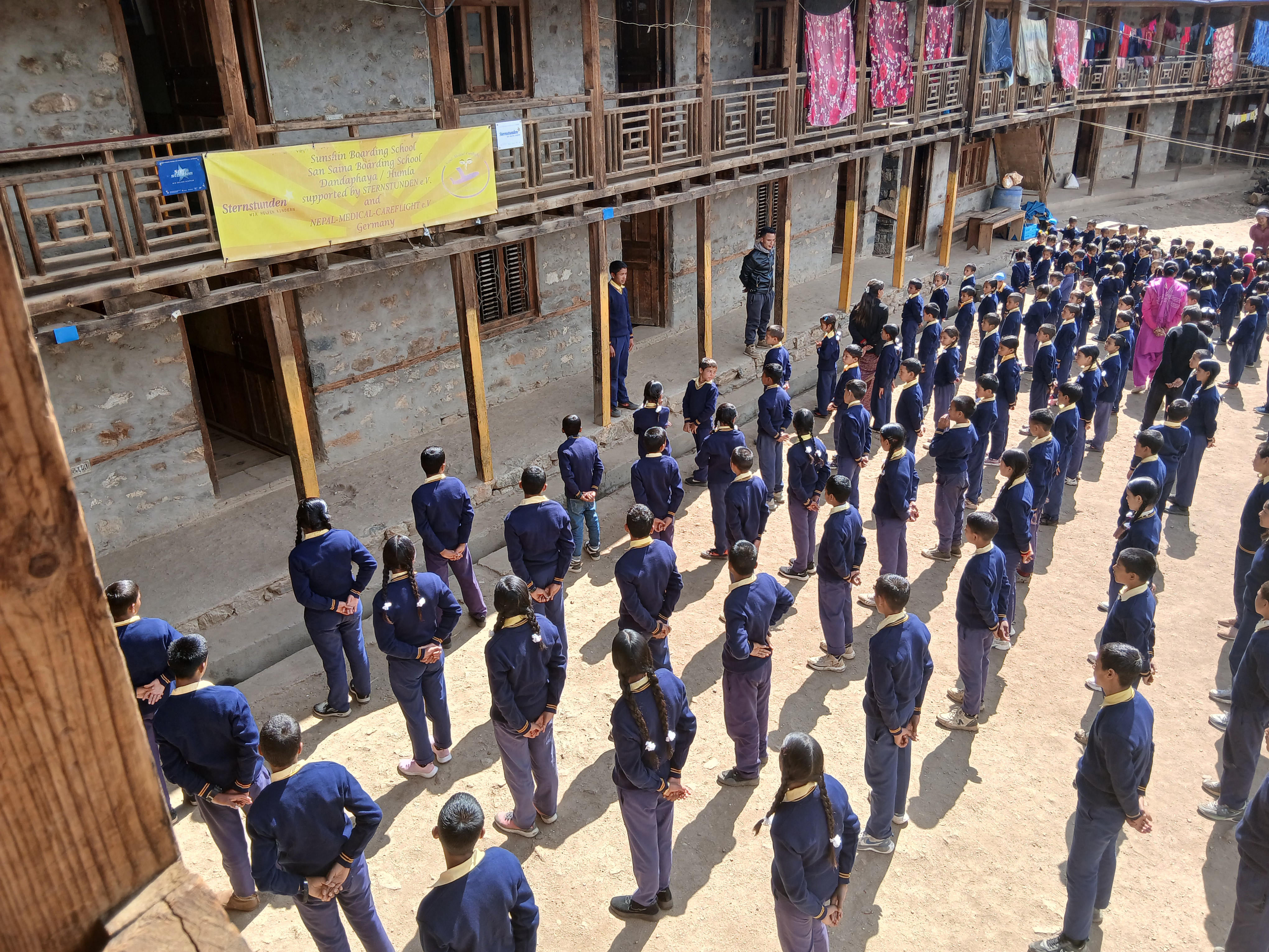 Nepal Schulgebäude im Bau